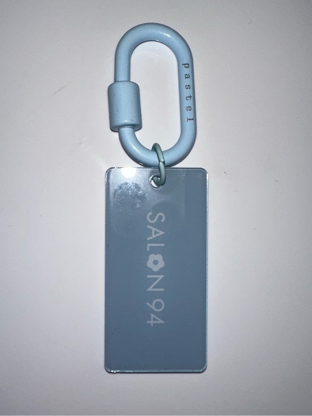 CJ hendry salon 94 pastel carabiner